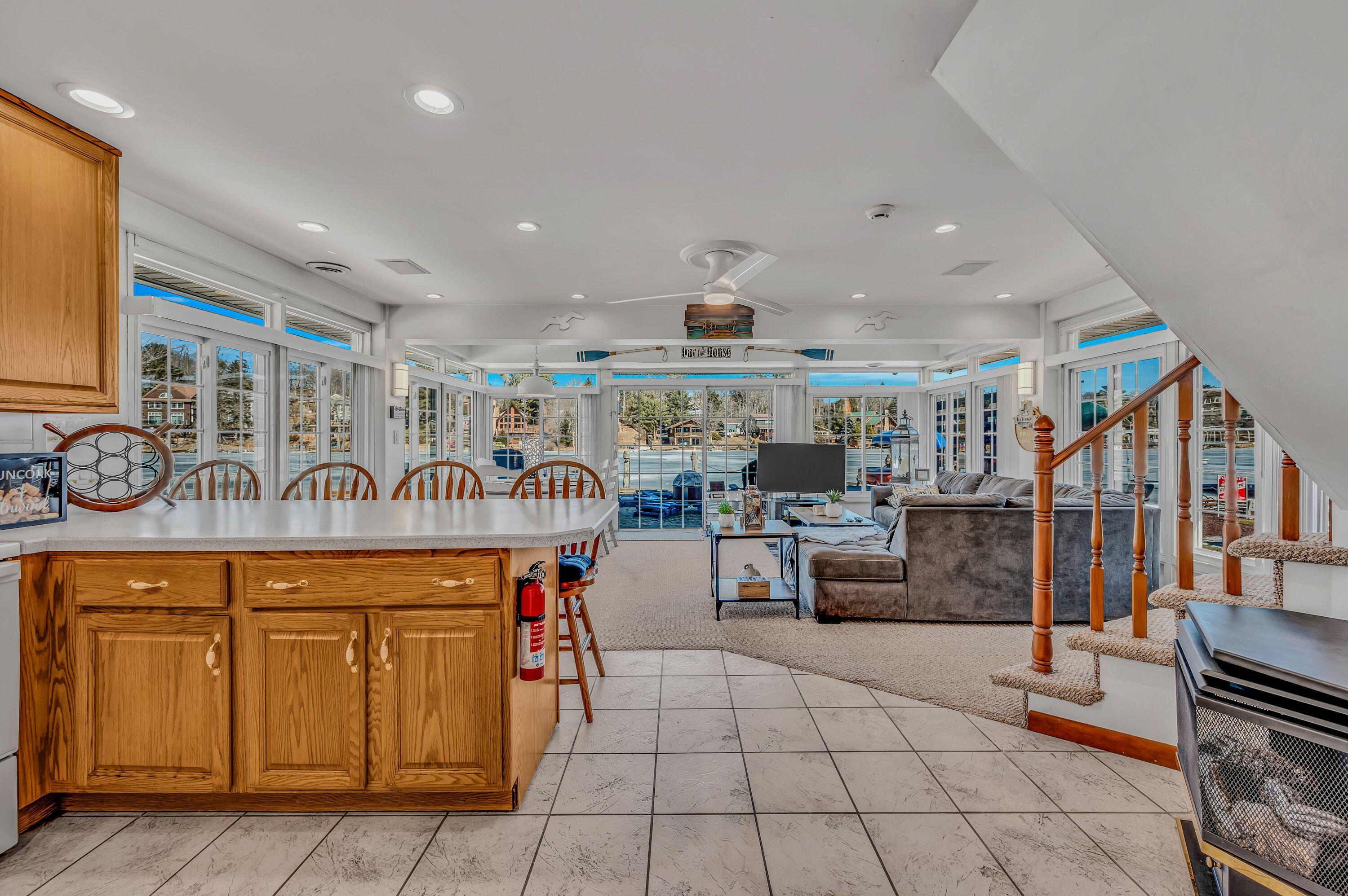 92 S Lake Drive, Lake Harmony, Pennsylvania image 16