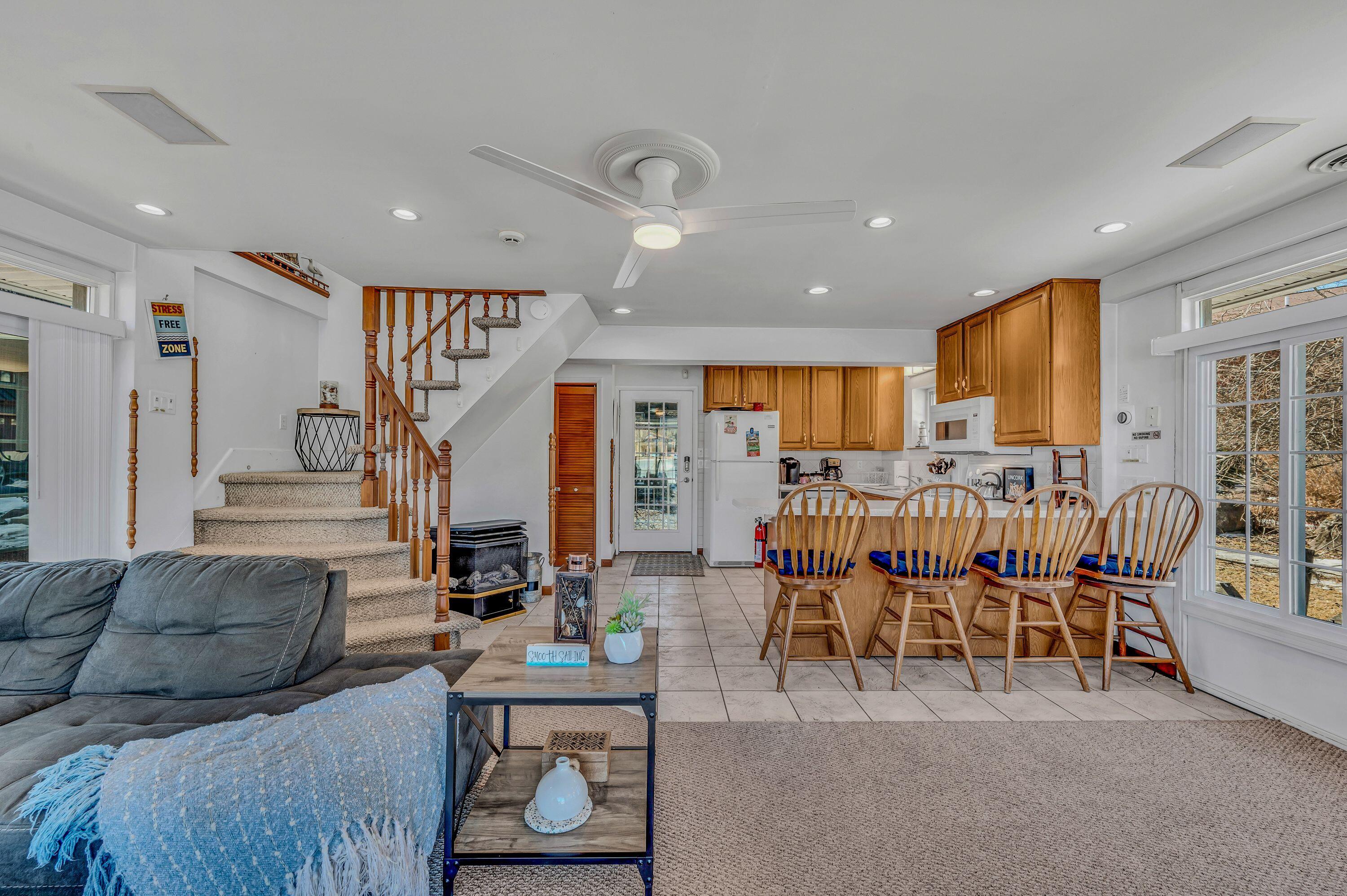92 S Lake Drive, Lake Harmony, Pennsylvania image 15