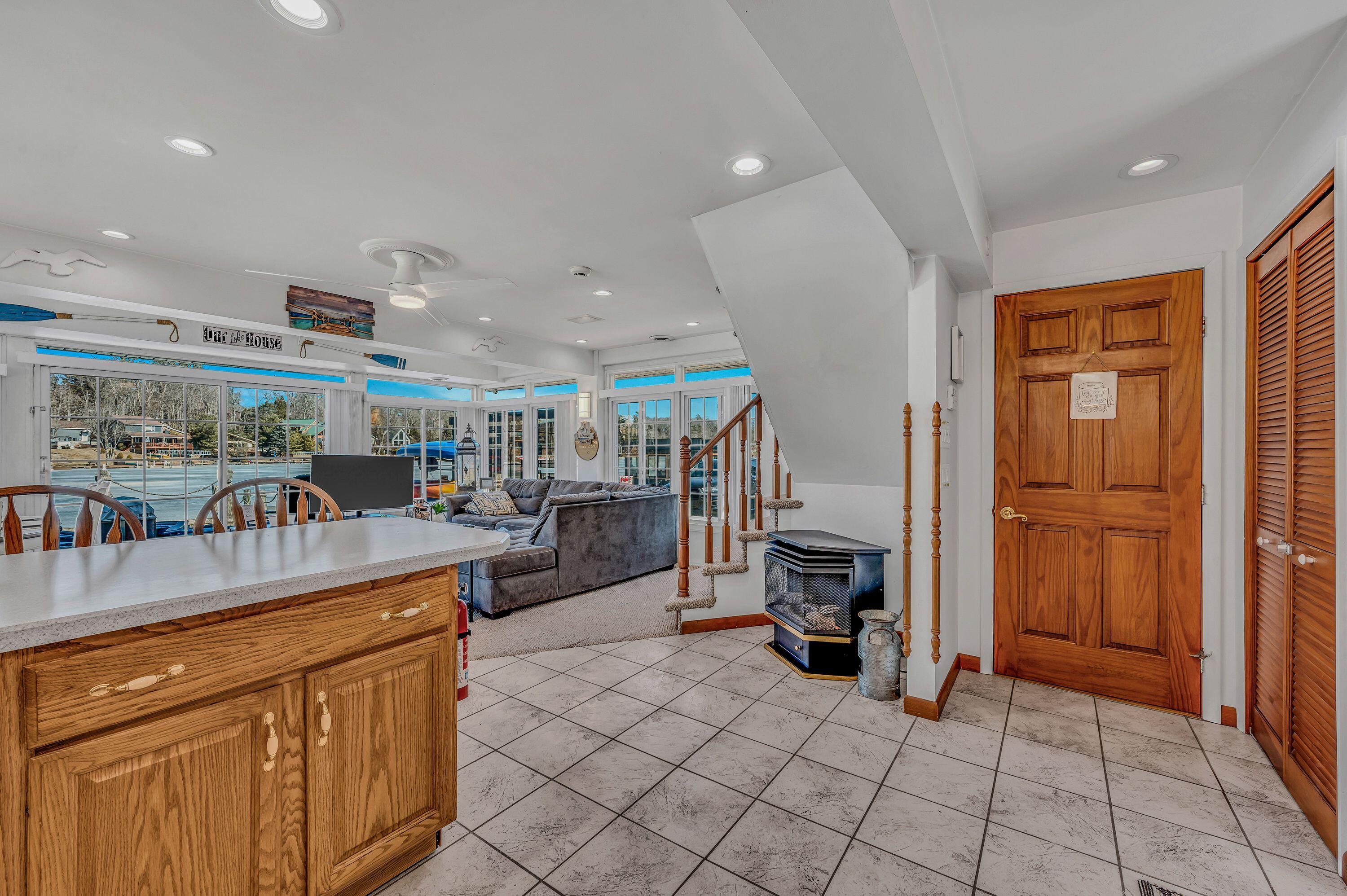 92 S Lake Drive, Lake Harmony, Pennsylvania image 14