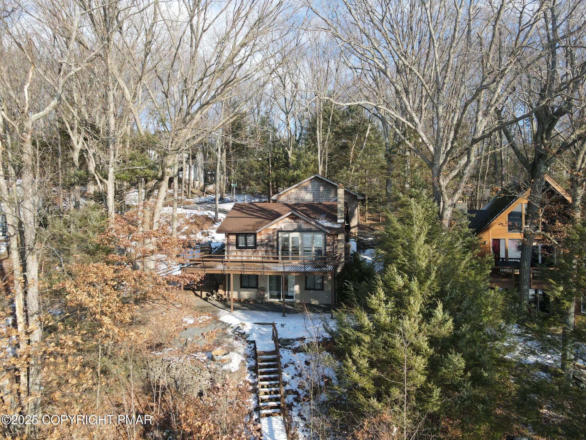 101 Antler Rdg Court