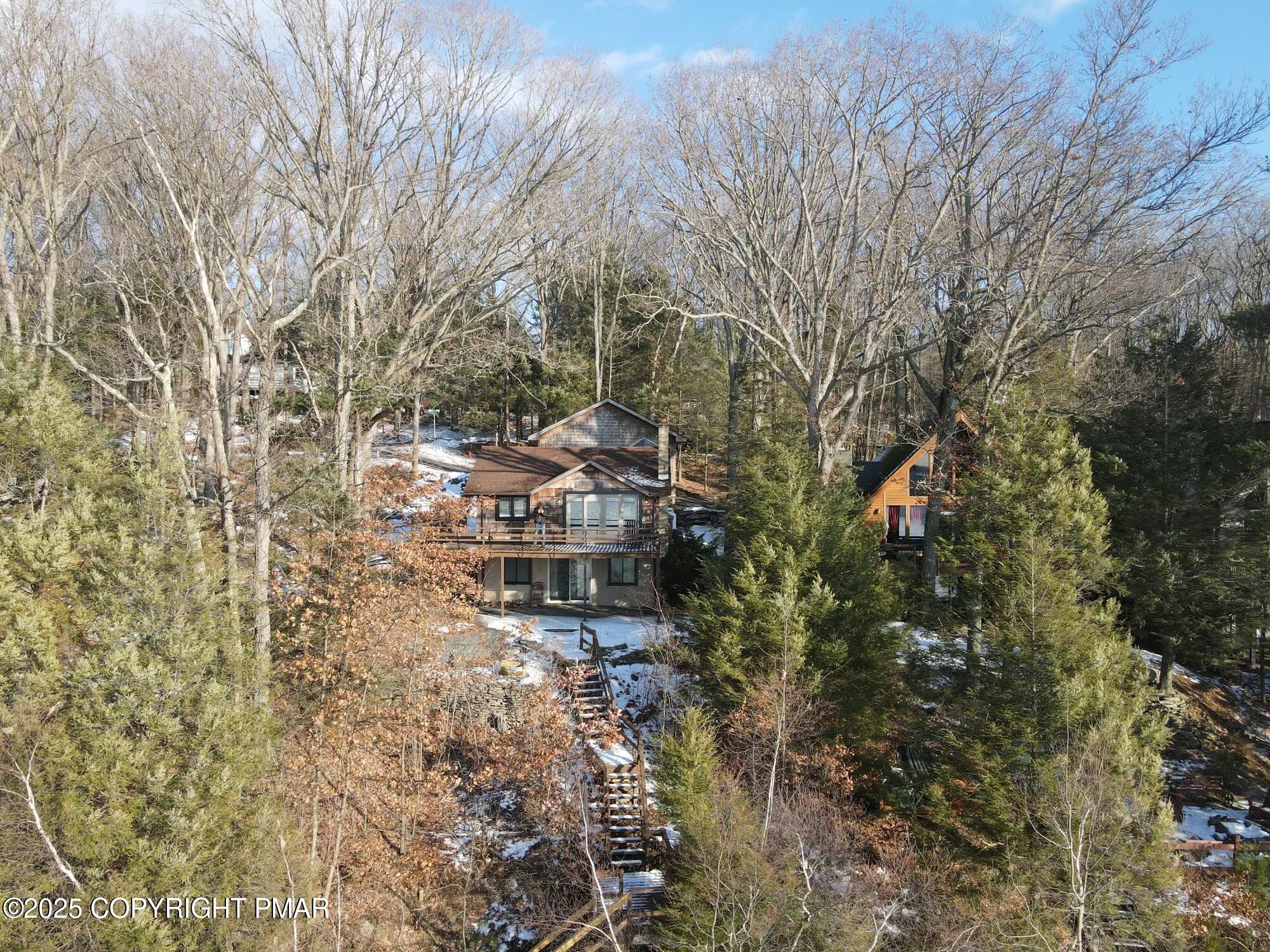 101 Antler Rdg Court