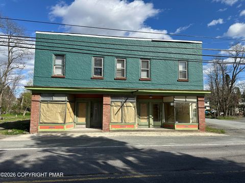 Homes For Sale - 6656 Route 191<br/> Cresco, PA 18326