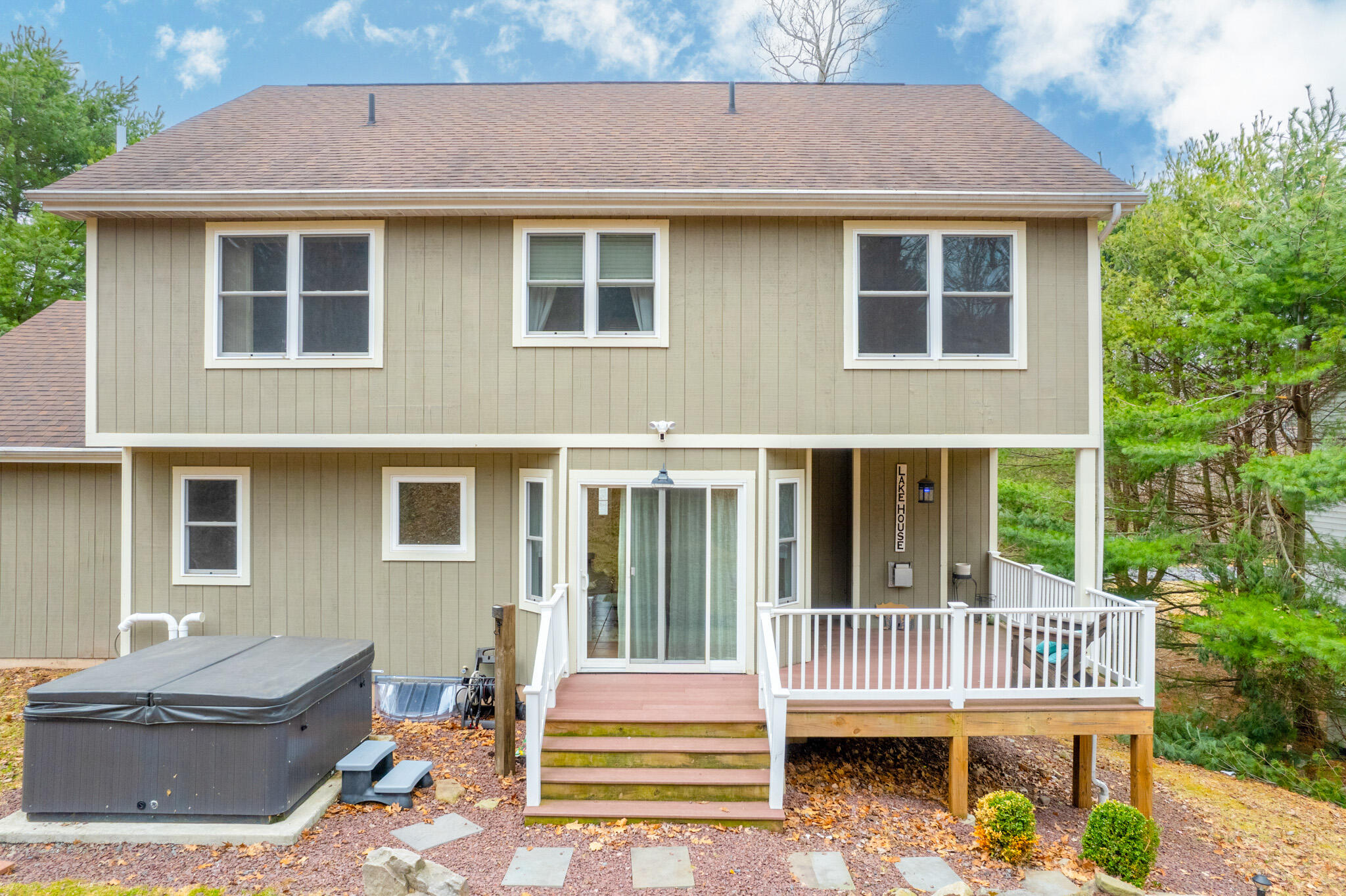104 Wolf Hollow Road, Lake Harmony, Pennsylvania image 6