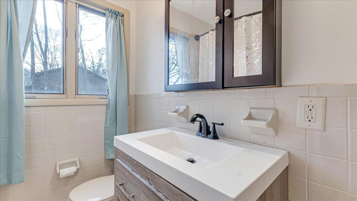 221 Somerset Drive, East Stroudsburg, Pennsylvania image 23