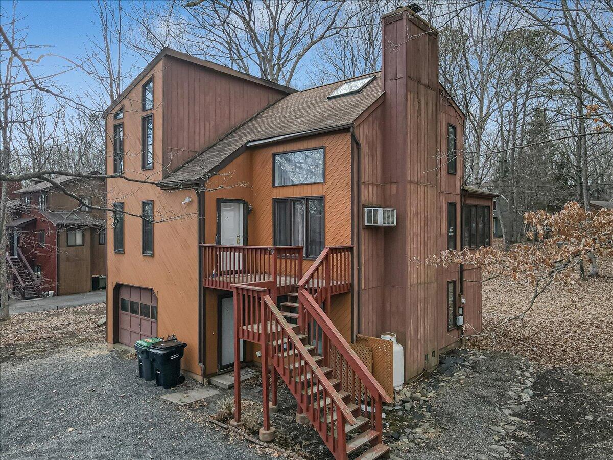 221 Somerset Drive, East Stroudsburg, Pennsylvania image 3