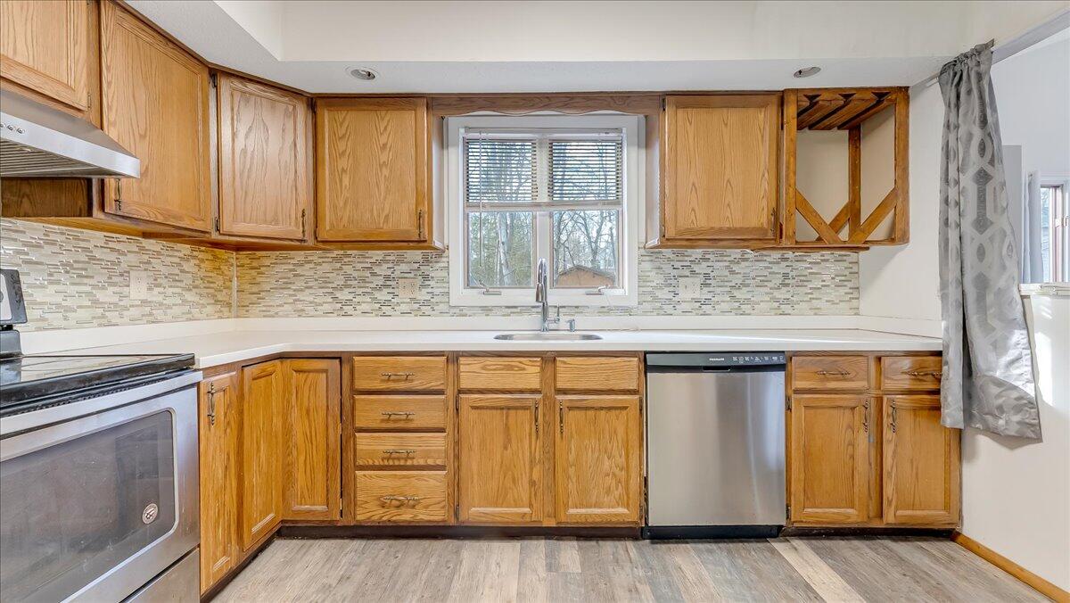 221 Somerset Drive, East Stroudsburg, Pennsylvania image 15