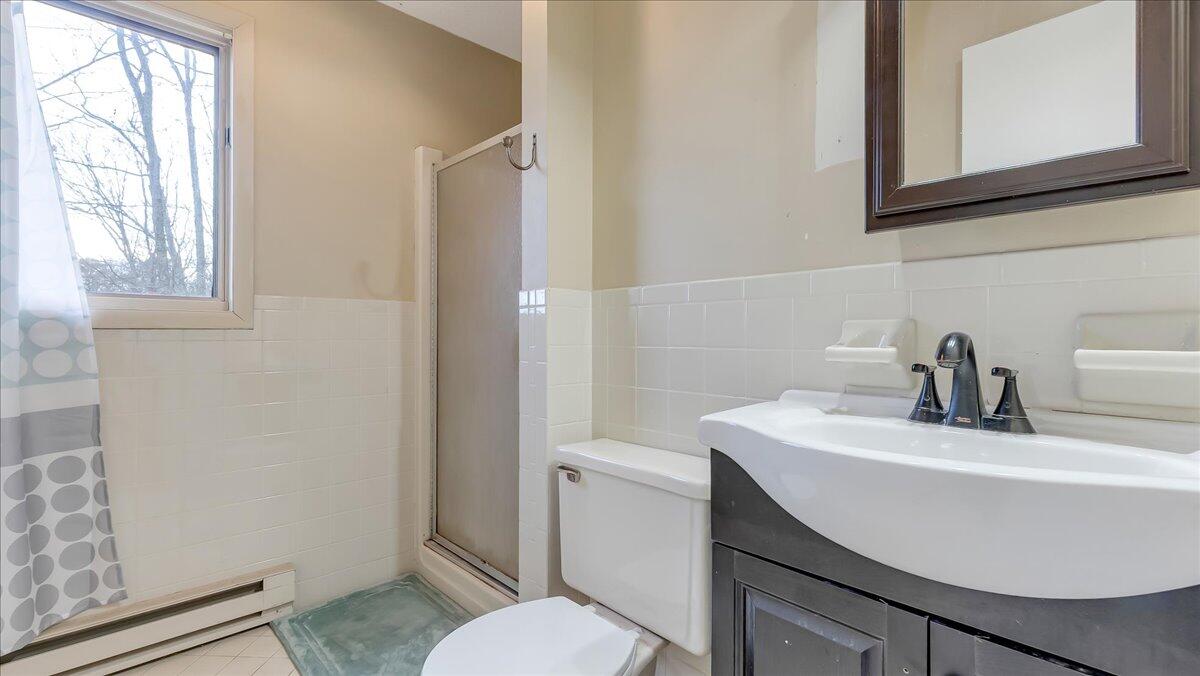 221 Somerset Drive, East Stroudsburg, Pennsylvania image 45