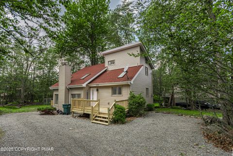 Homes For Sale - 3084 Briarwood Drive<br/> Monroe County, Tobyhanna, PA 18466