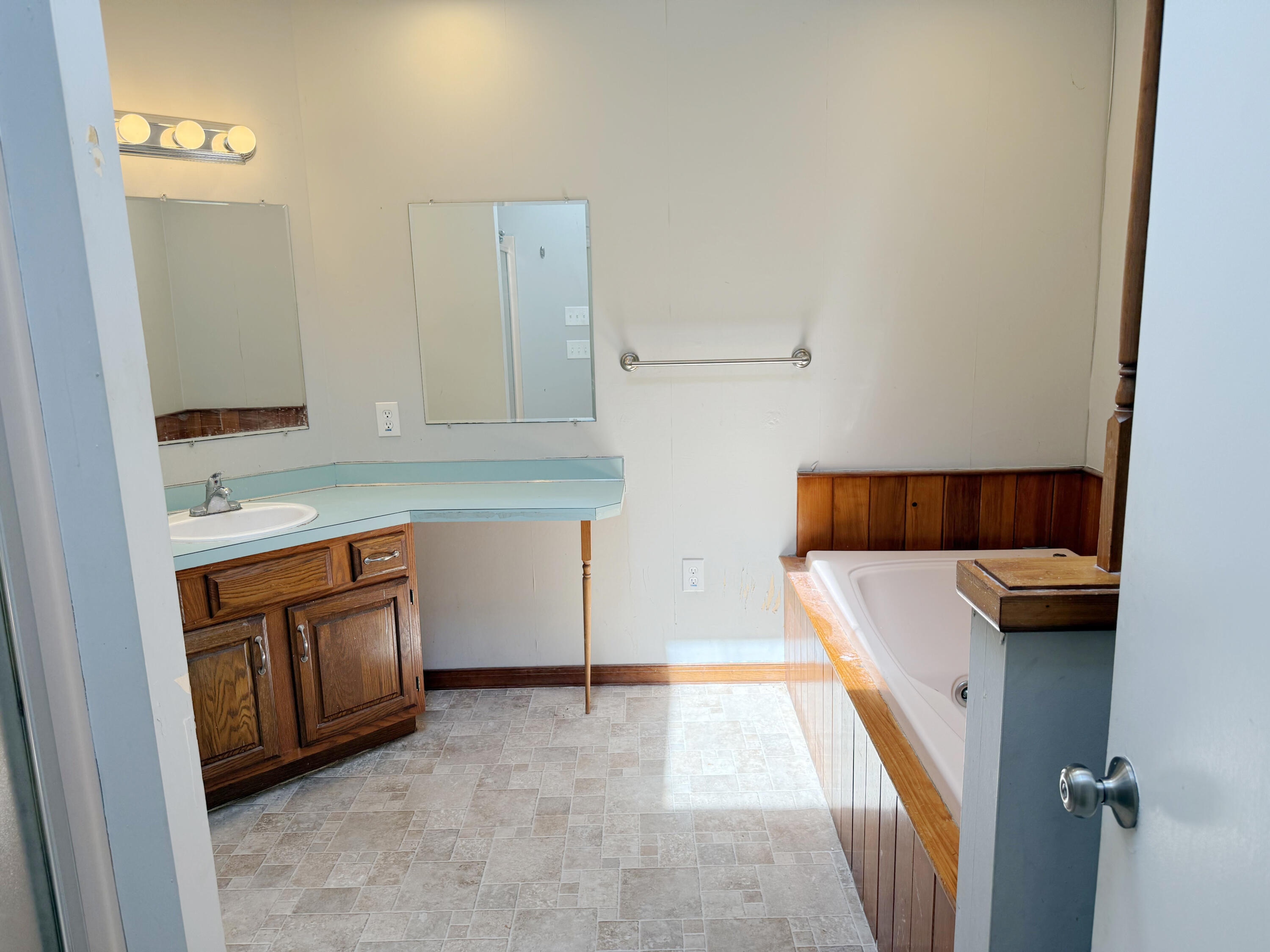 417 Lower Swiftwater Road, Cresco, Pennsylvania image 6