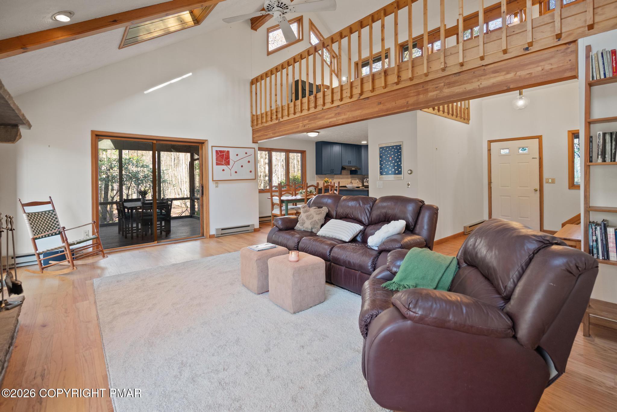 119 Boones Trail