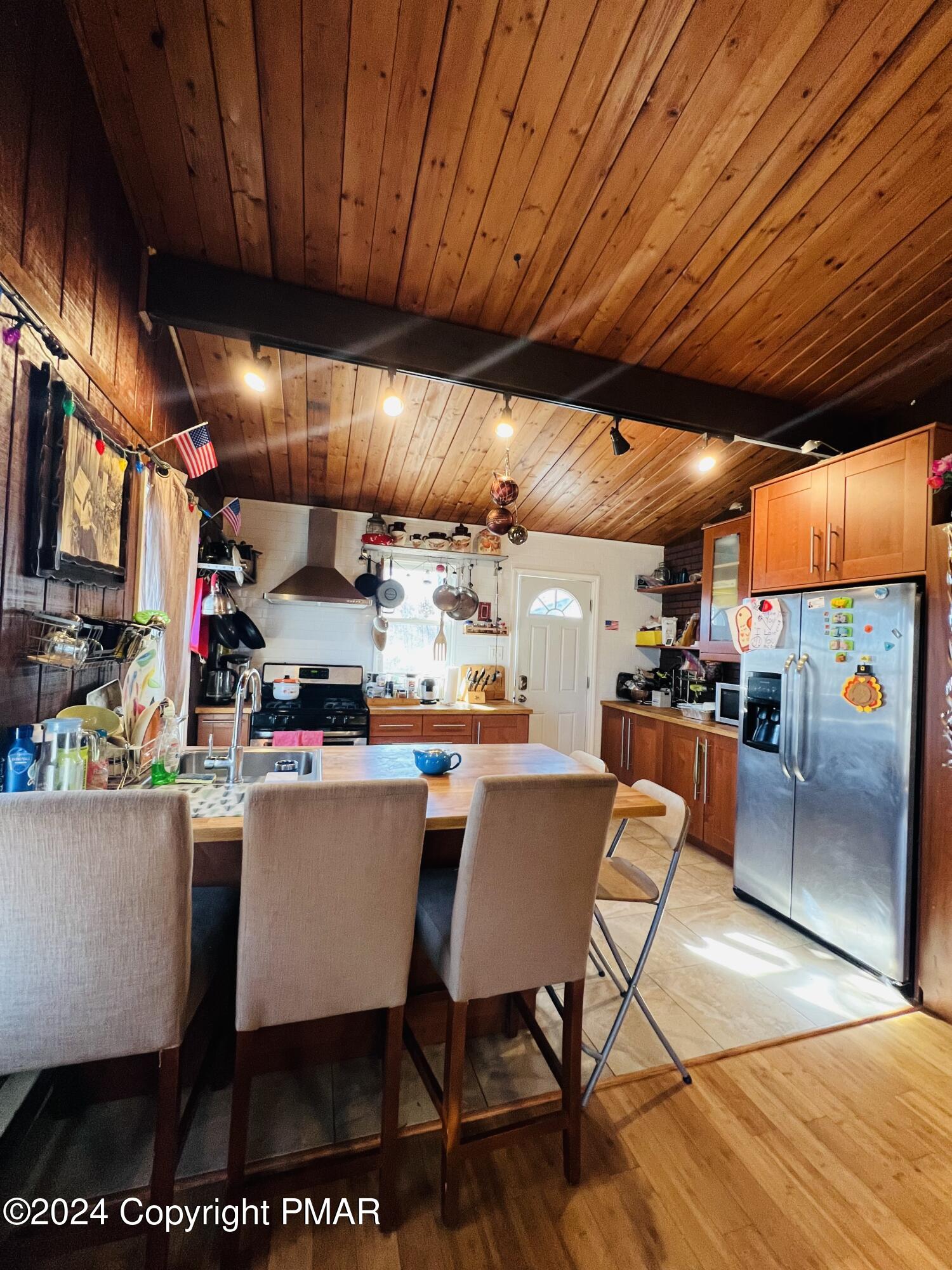 214 Mockingbird Court, Bushkill, Pennsylvania image 7