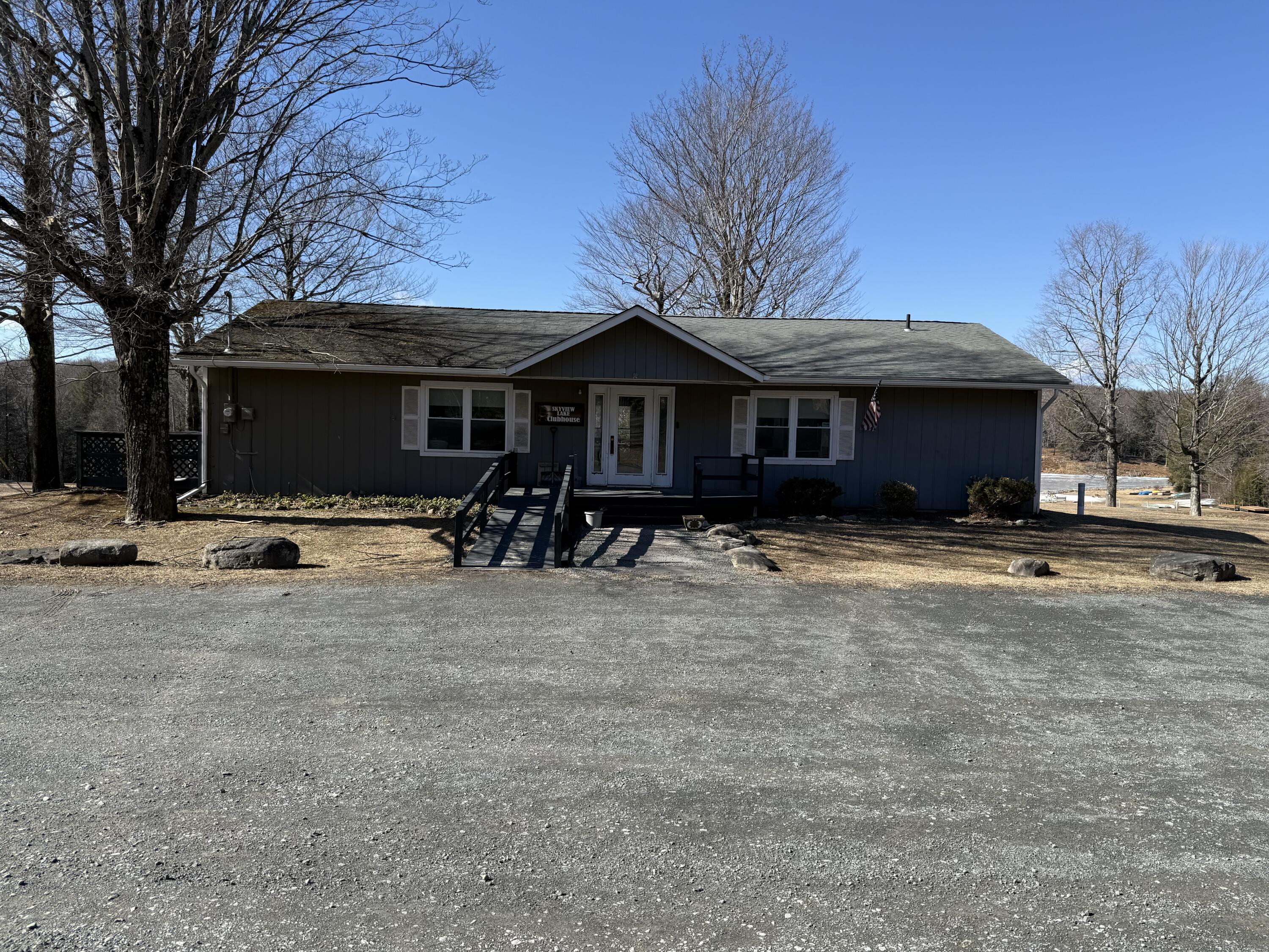 SkyView Lakes Oakwood Drive, Greentown, Pennsylvania image 4