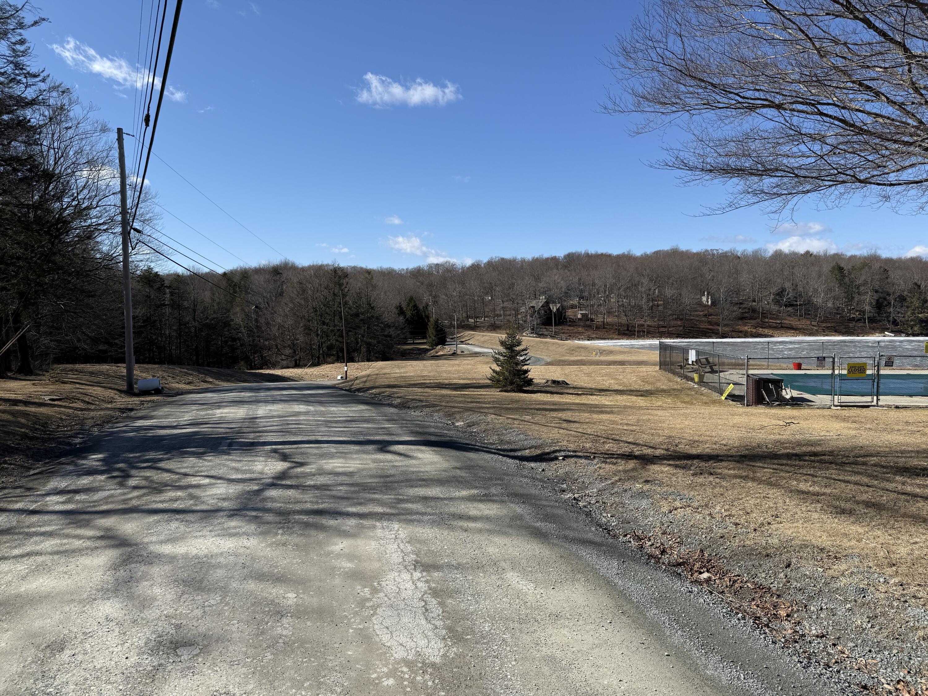 SkyView Lakes Oakwood Drive, Greentown, Pennsylvania image 8