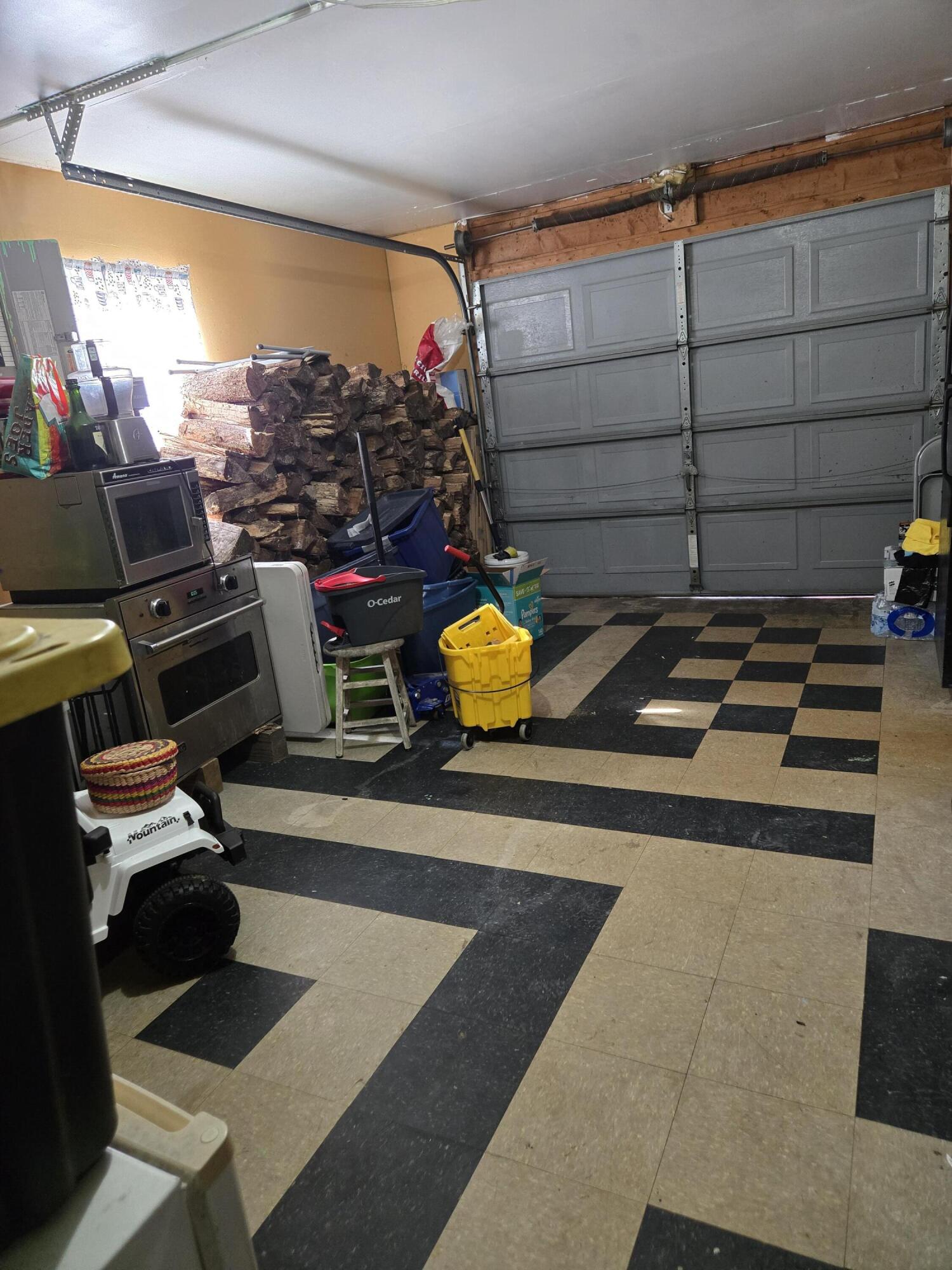 4231 Woodacres Drive Dr, East Stroudsburg, Pennsylvania image 16