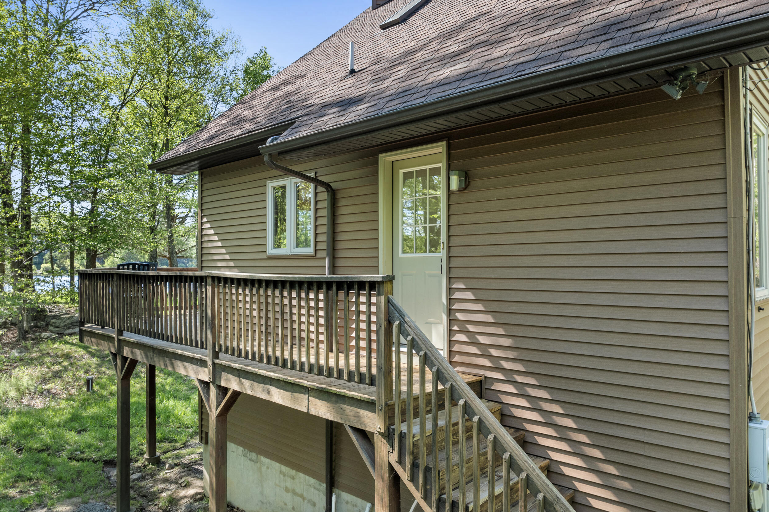 2107 Lenape Terrace, Canadensis, Pennsylvania image 9