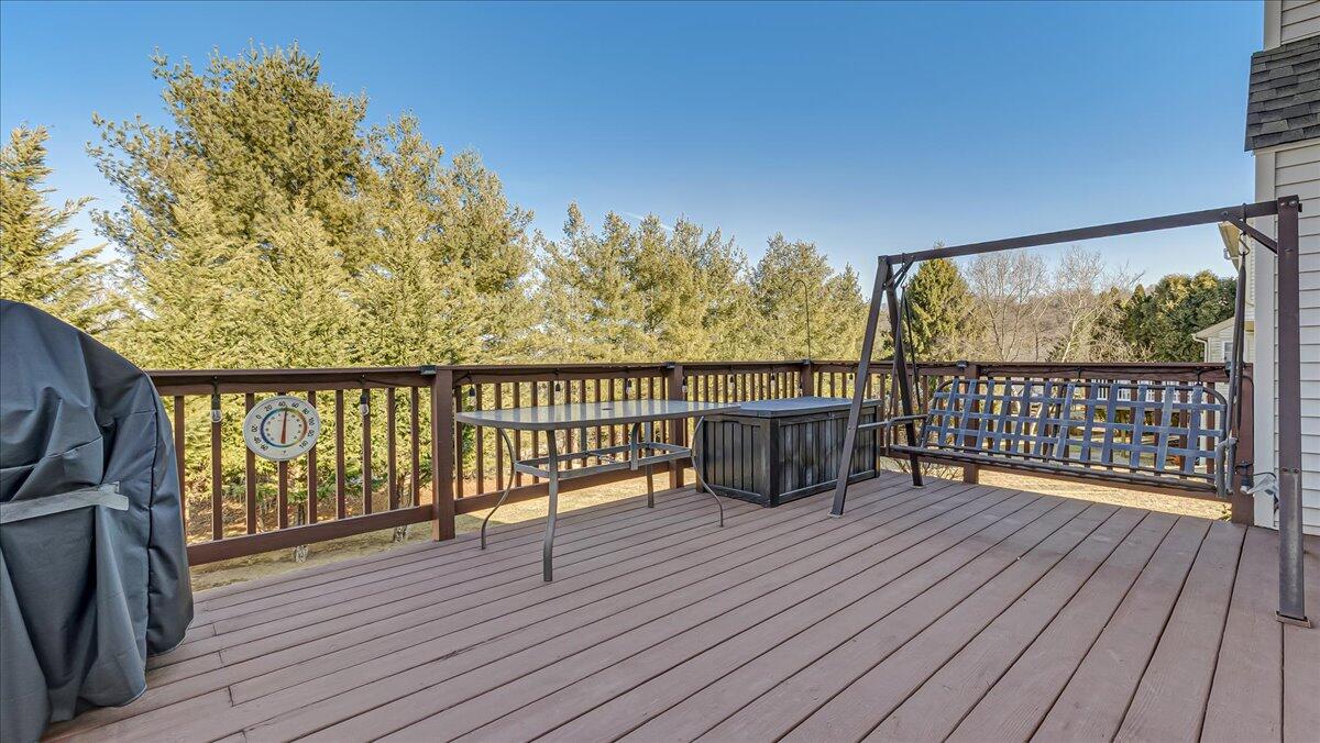 375 Ramblewood Drive, Easton, Pennsylvania image 49