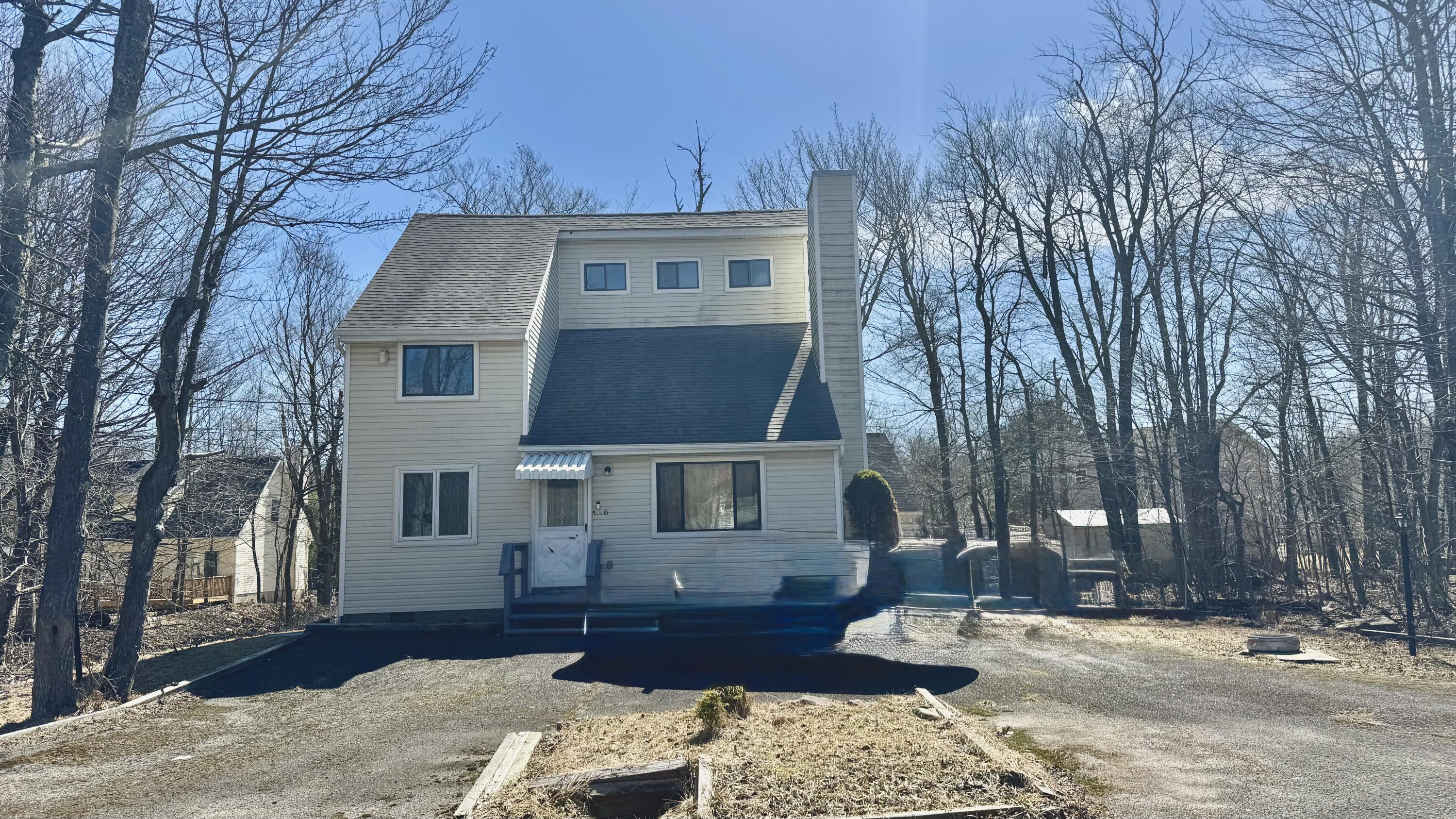 1905 Horseshoe Bend, Tobyhanna, Pennsylvania image 1