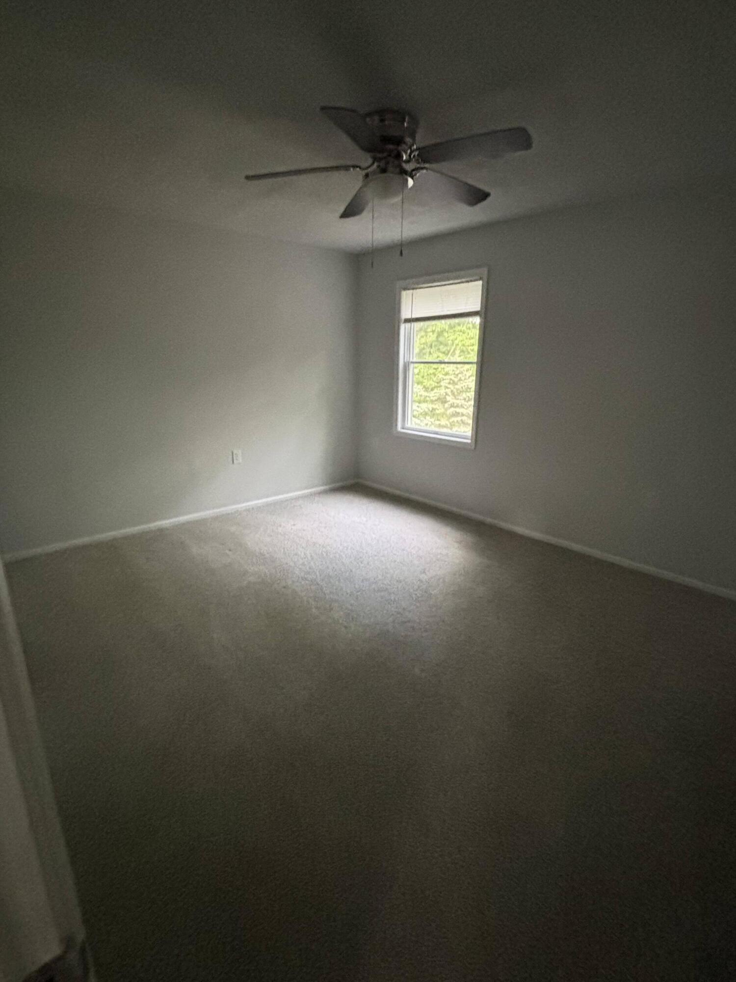 2754 Hedgerow Lane, Stroudsburg, Pennsylvania image 12