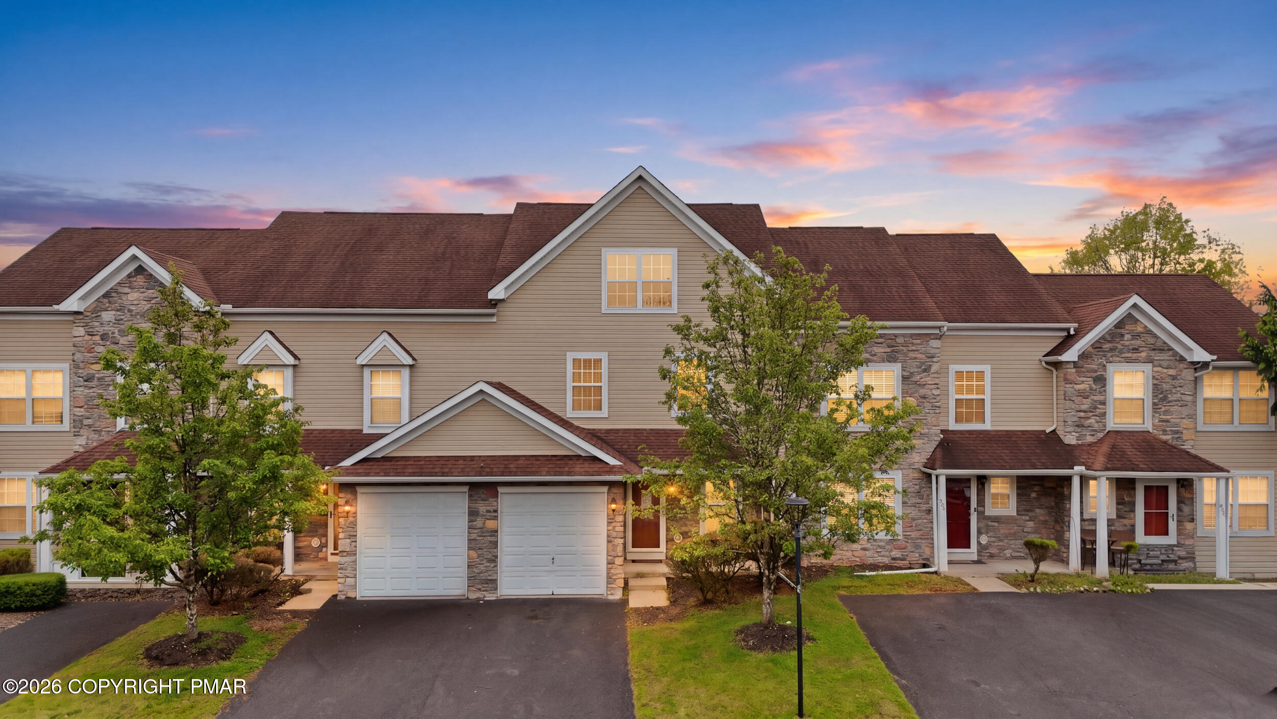 60 Lower Ridge View Circle
