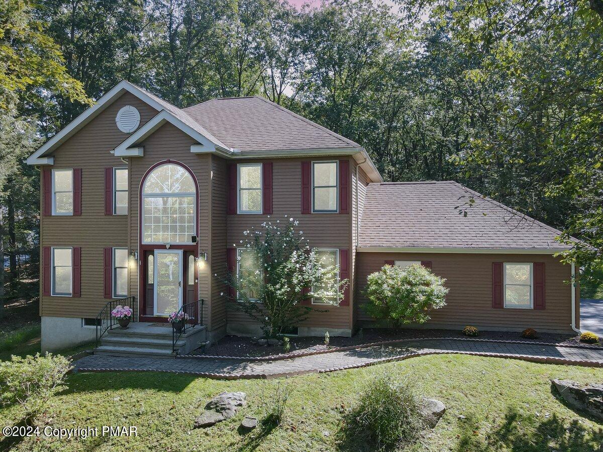 109 Woods Way, Stroudsburg, Pennsylvania image 1