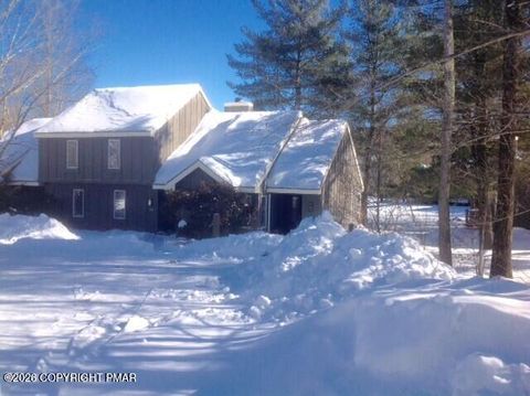 116 Snow Ridge Circle Lake Harmony PA 18624