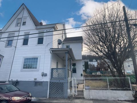 Homes For Sale - 212 E Kline Avenue<br/> Lansford, PA 18232