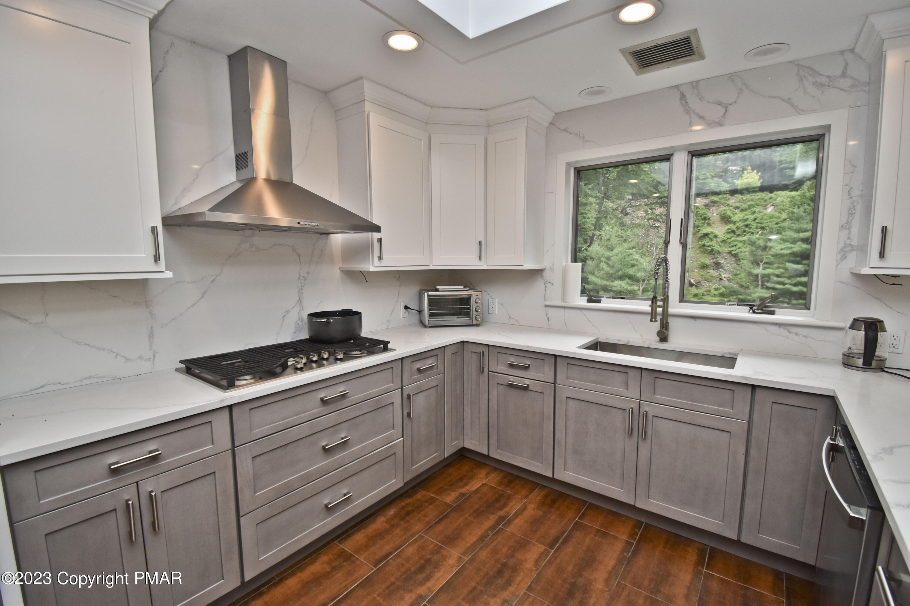 386 Camelback Road, Tannersville, Pennsylvania image 29