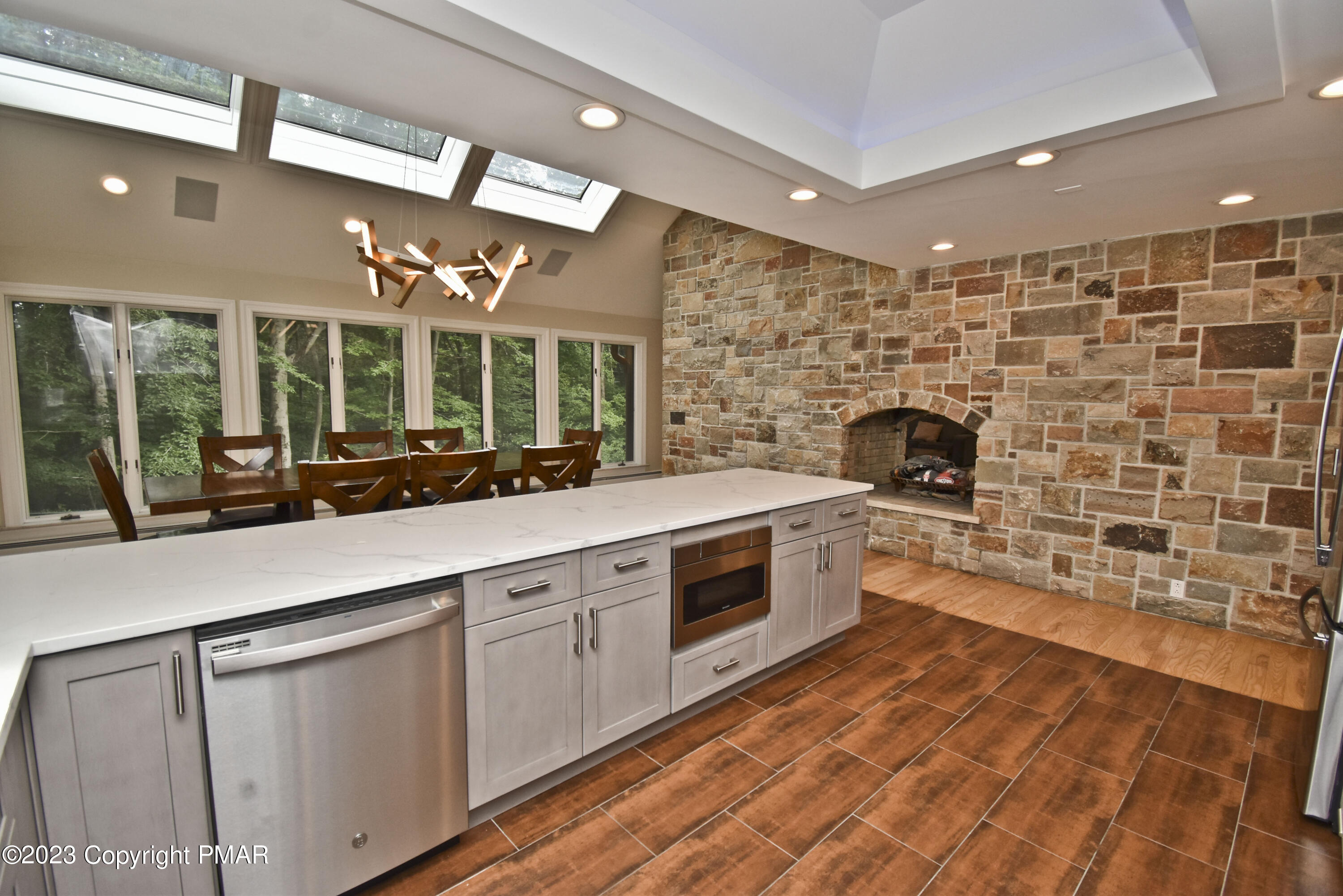 386 Camelback Road, Tannersville, Pennsylvania image 32