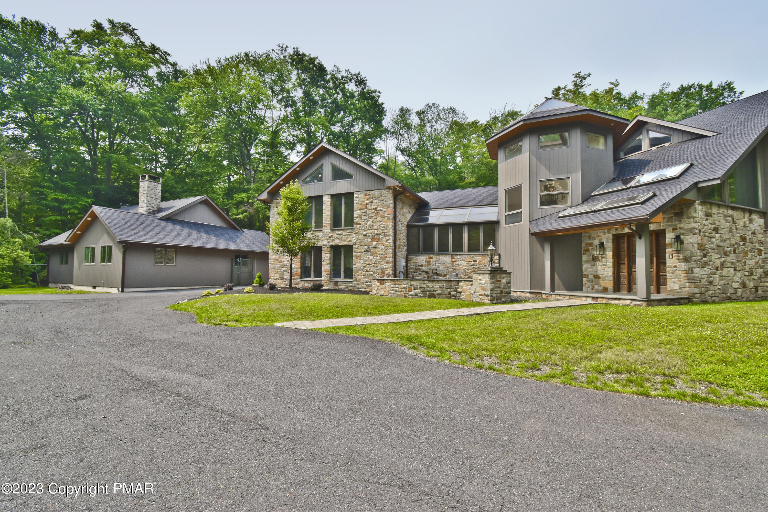 386 Camelback Road, Tannersville, Pennsylvania image 7