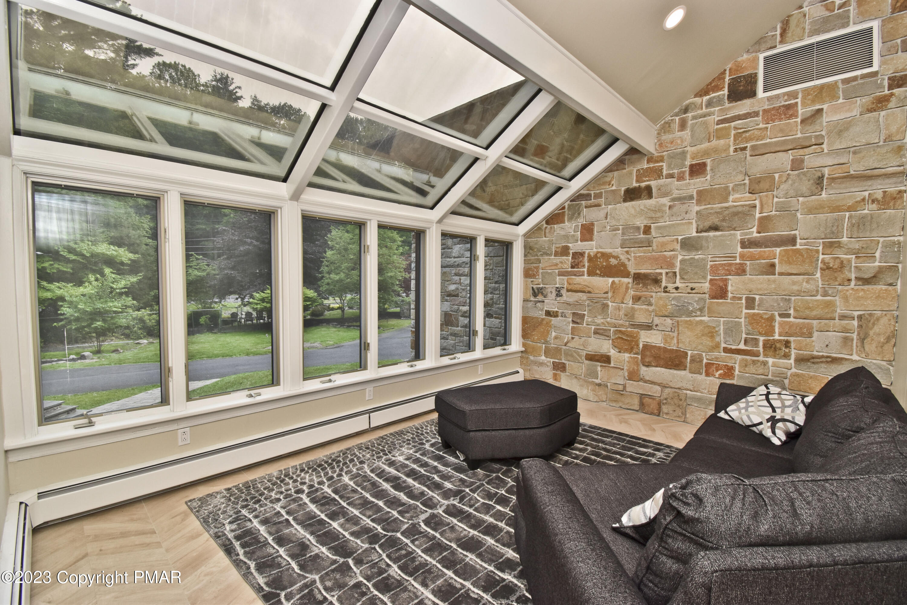 386 Camelback Road, Tannersville, Pennsylvania image 14
