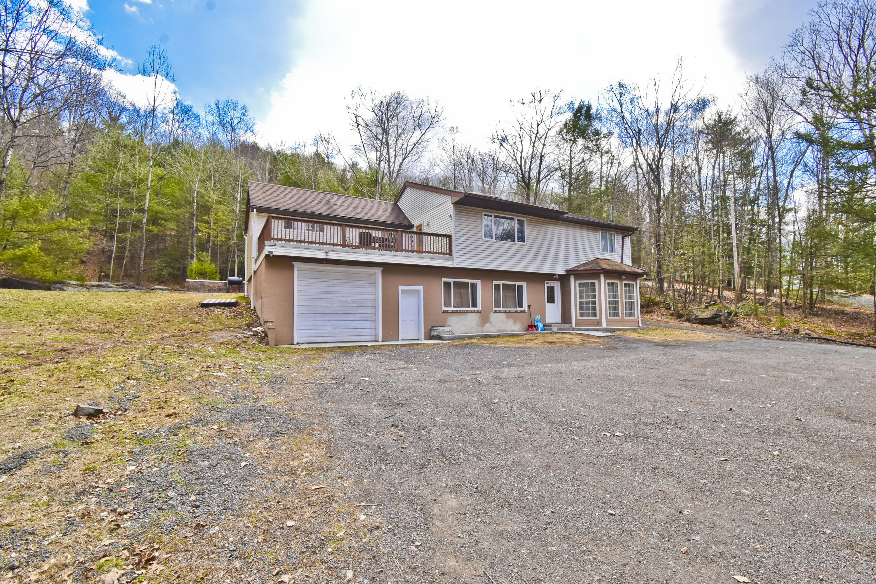 982 Long Ridge Road, Hawley, Pennsylvania image 37
