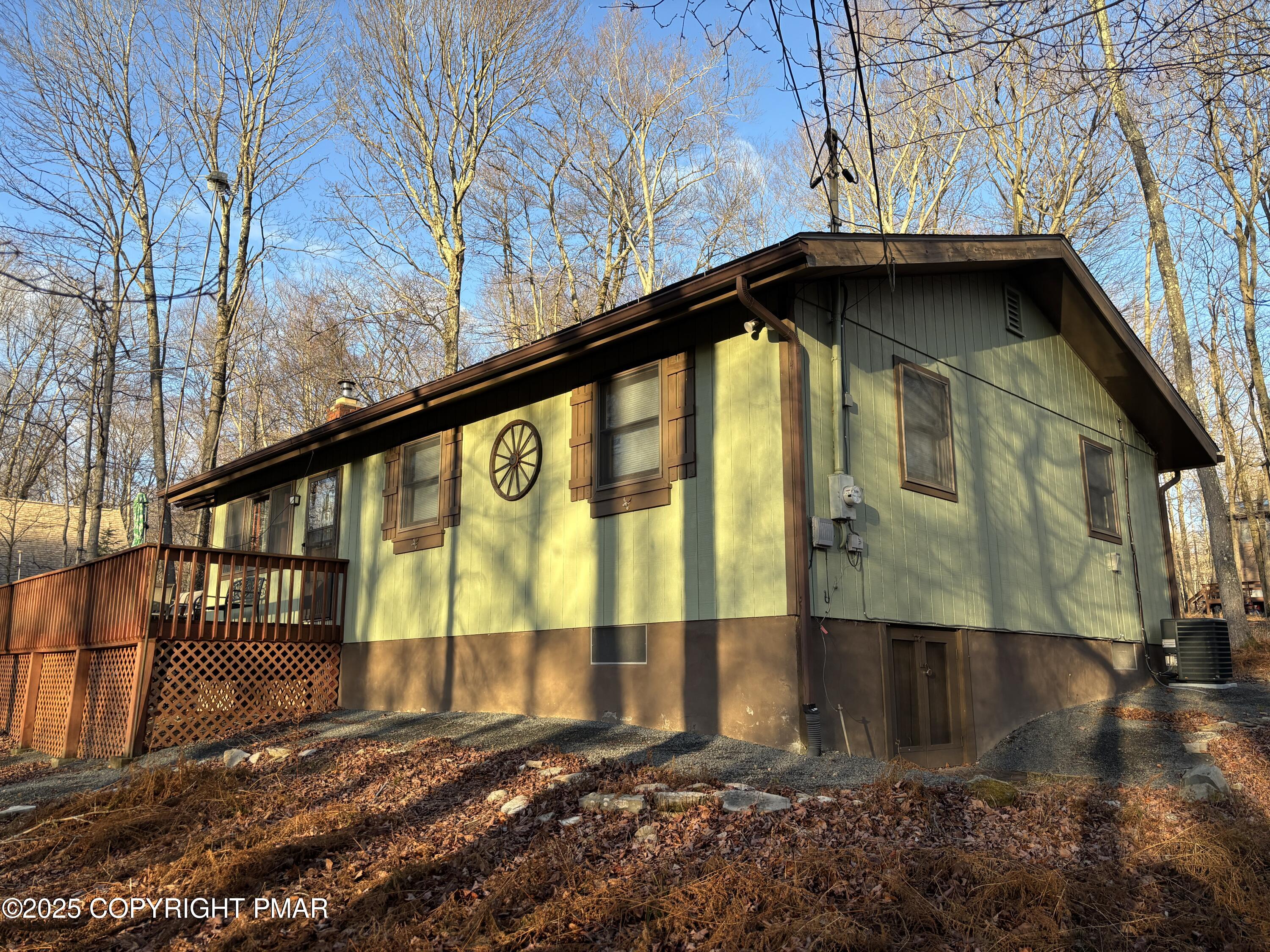 38 Mountain Glen Drive