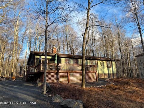 38 Mountain Glen Drive Clifton Township PA 18424