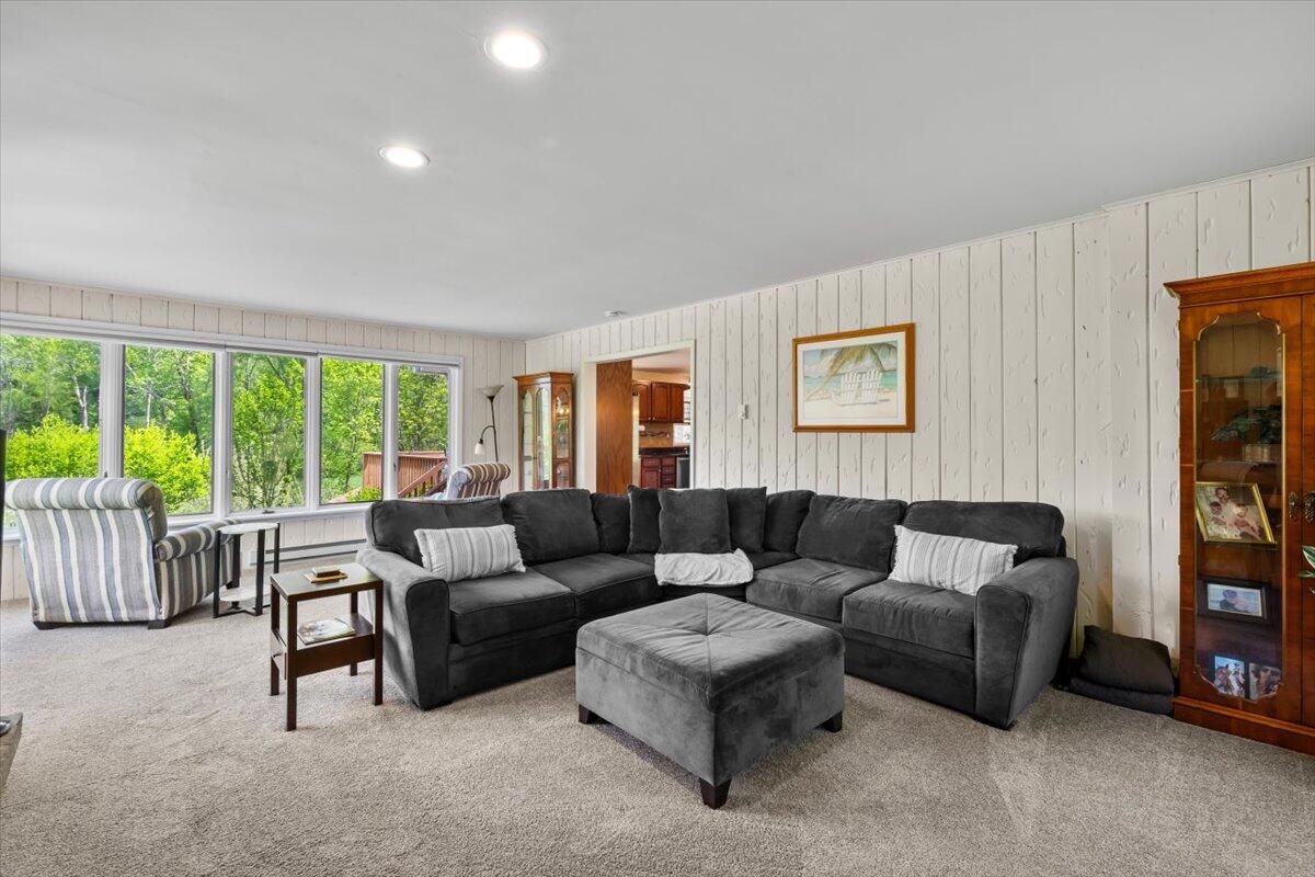 7468 Cherry Valley Road, Stroudsburg, Pennsylvania image 16