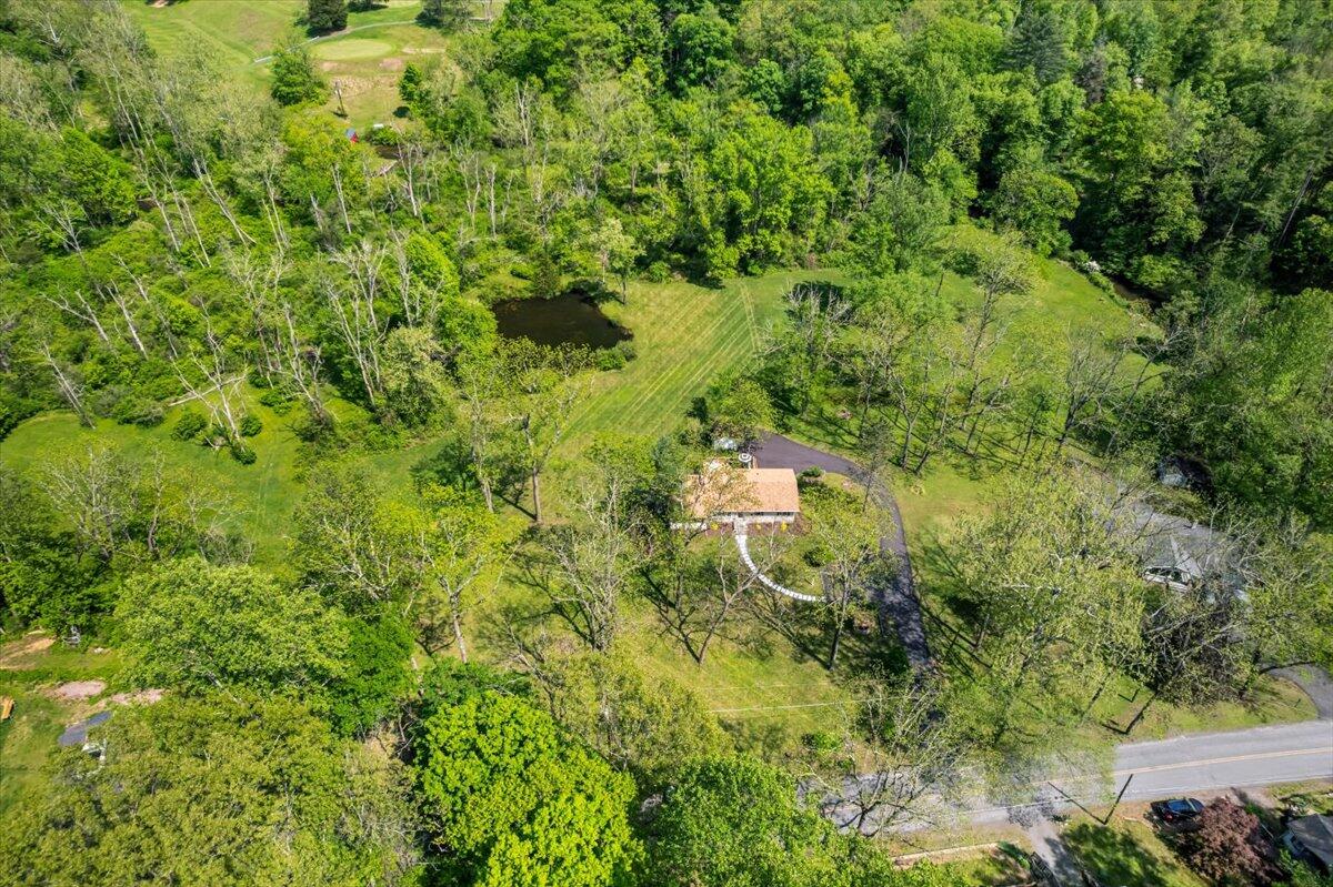 7468 Cherry Valley Road, Stroudsburg, Pennsylvania image 10