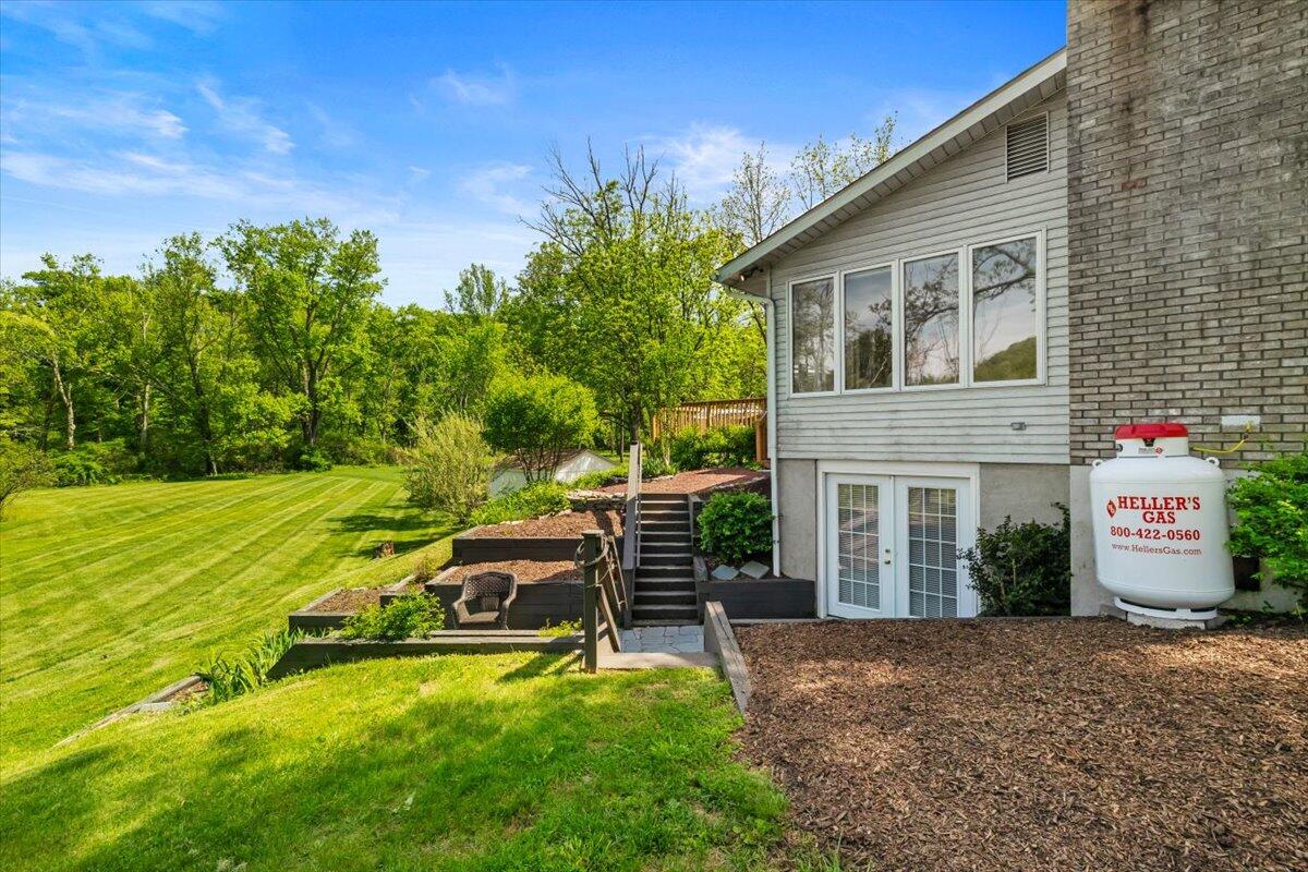 7468 Cherry Valley Road, Stroudsburg, Pennsylvania image 36