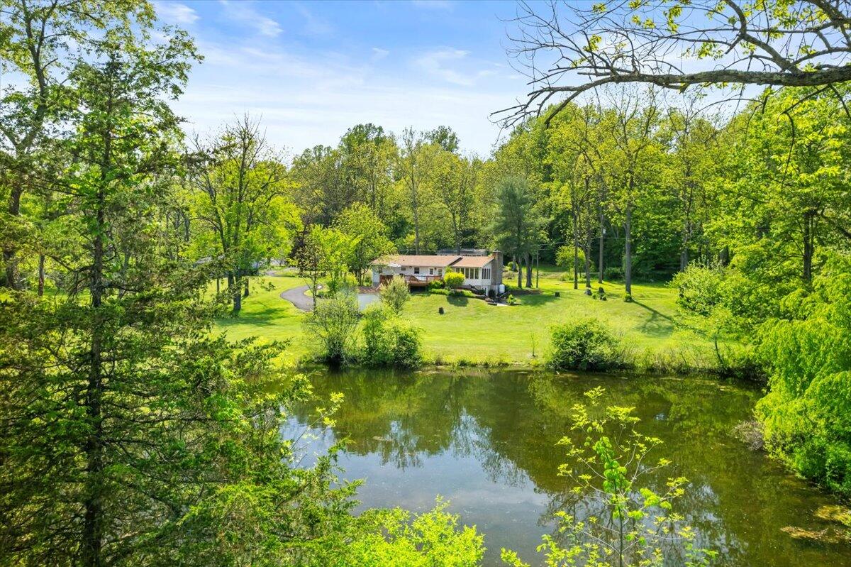 7468 Cherry Valley Road, Stroudsburg, Pennsylvania image 8