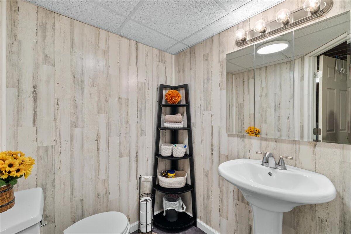 7468 Cherry Valley Road, Stroudsburg, Pennsylvania image 32