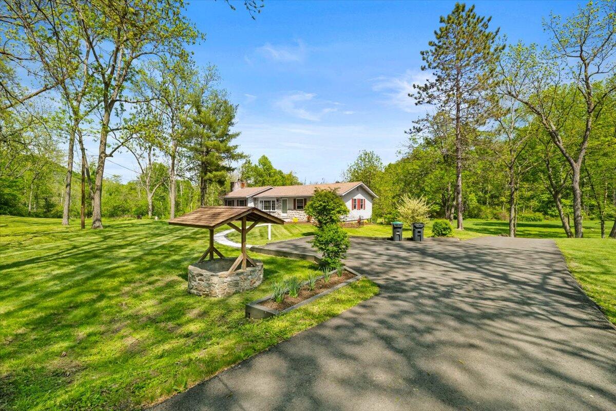 7468 Cherry Valley Road, Stroudsburg, Pennsylvania image 49