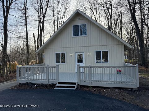 3106 Mohawk Trail Tobyhanna PA 18466