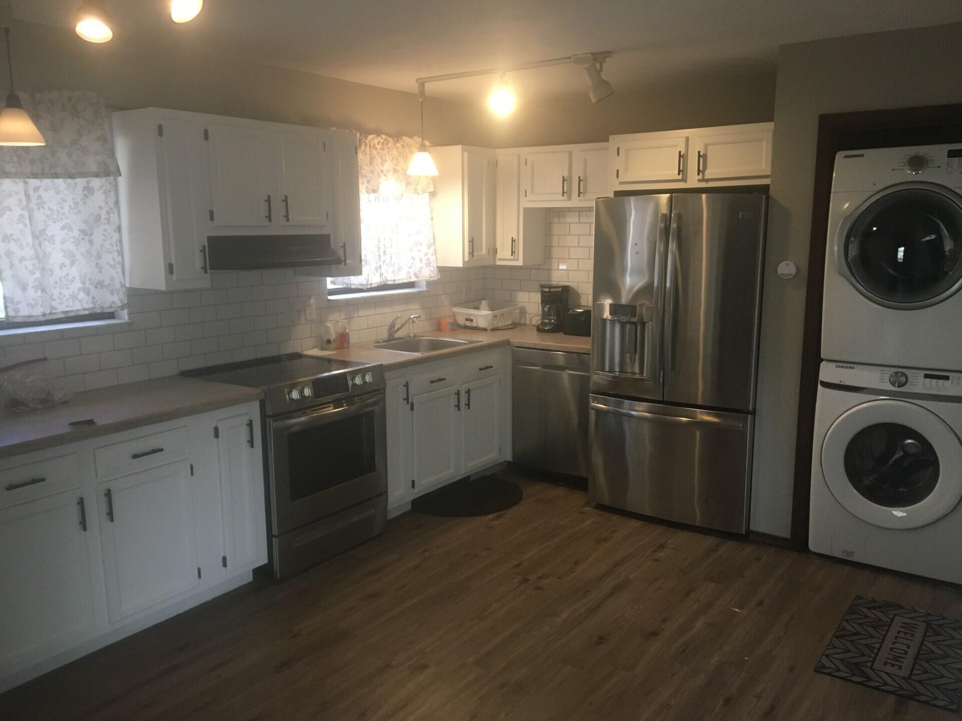 1148 Country Place Drive, Tobyhanna, Pennsylvania image 8