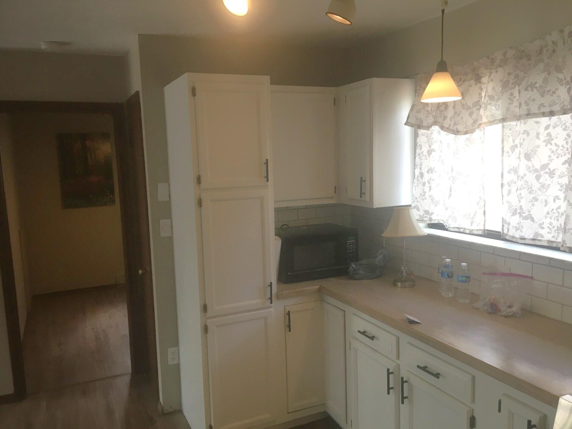 1148 Country Place Drive, Tobyhanna, Pennsylvania image 5