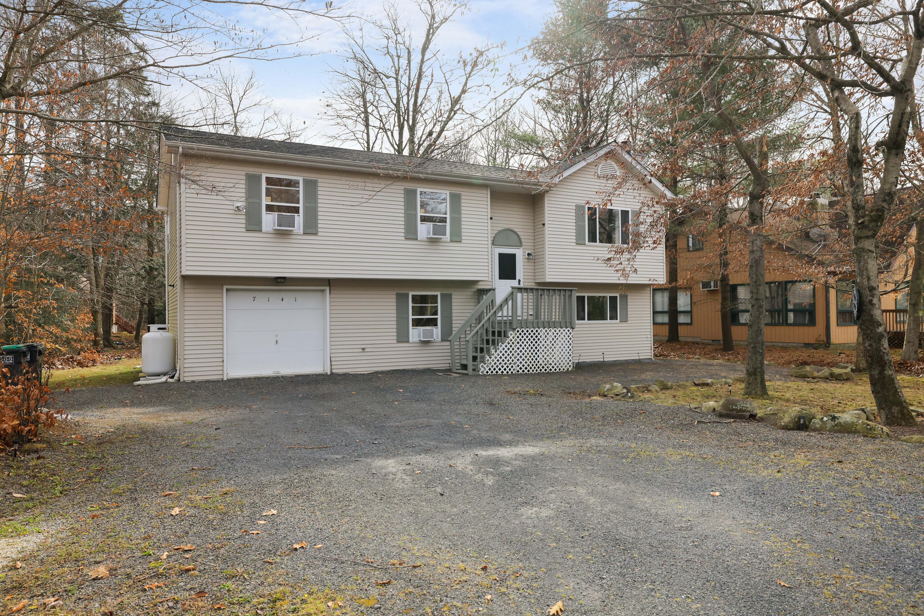 7141 Susquehanna Drive, Tobyhanna, Pennsylvania image 1