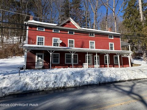 565 River Road East Stroudsburg PA 18301