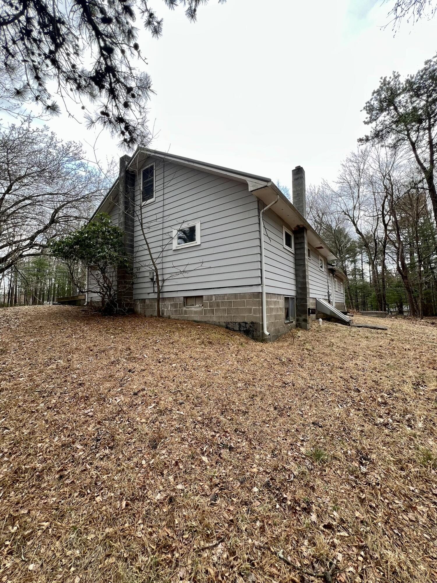 697 Wooddale Road, East Stroudsburg, Pennsylvania image 7