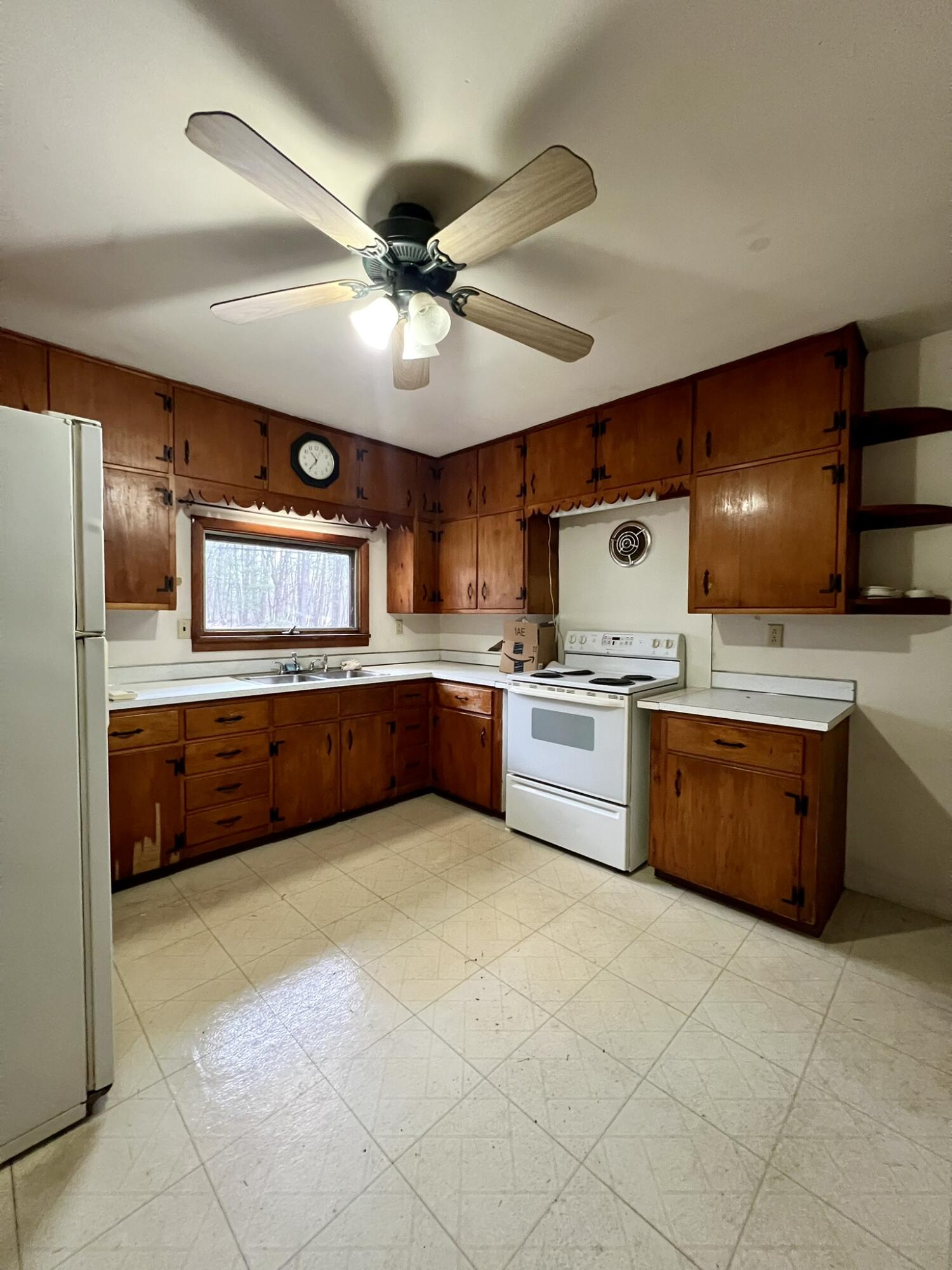 697 Wooddale Road, East Stroudsburg, Pennsylvania image 12