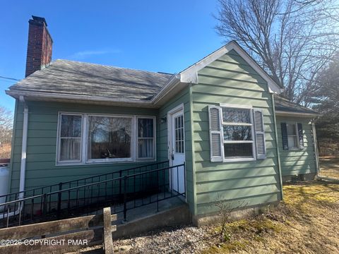 Homes For Sale - 242 Norma Lane<br/> Monroe County, Sciota, PA 18354