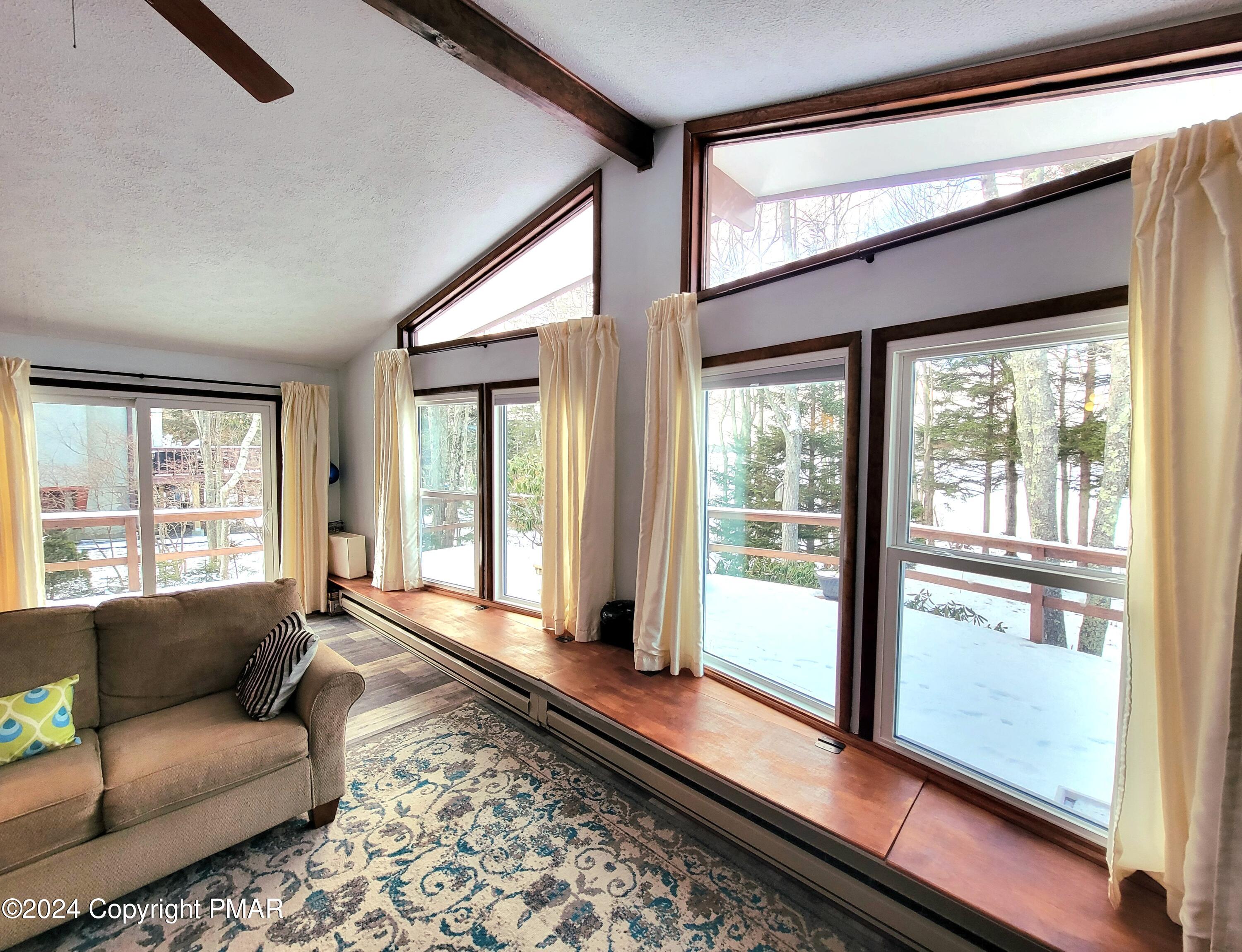 5126 Beach Side Drive, Tobyhanna, Pennsylvania image 19