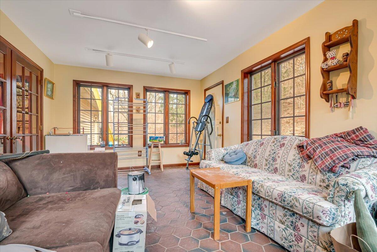 564 Hickory Valley Road, Stroudsburg, Pennsylvania image 18