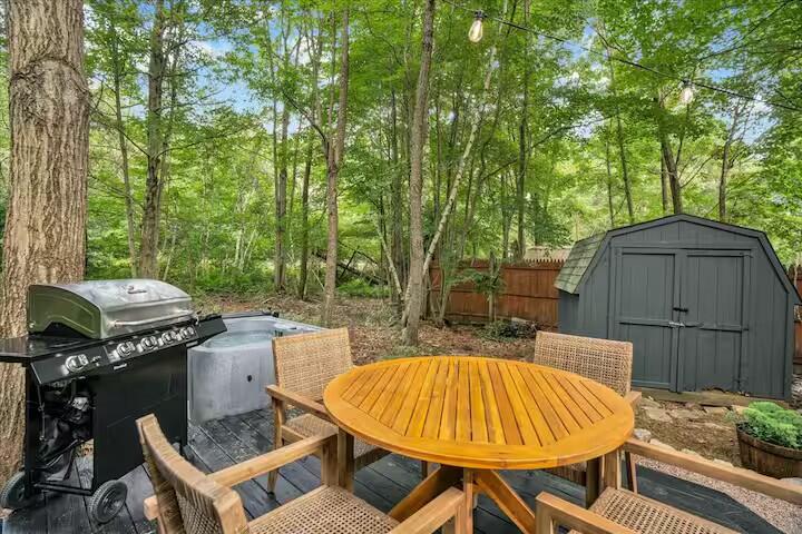 328 Sidney Avenue, Pocono Summit, Pennsylvania image 25